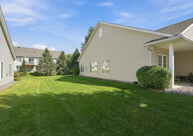 Photo 2 of Single family home for sale at 20576 Cypress Dr, Farmington, MN 55024 | MLS# 7143398 | Listing updated on 2026-09-18
