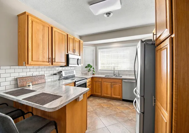 Photo 4 of Townhouse for sale at 332 4th Street SW, Blooming Prairie, MN 55917 | MLS# 7143399 | Listing updated on 2026-09-13