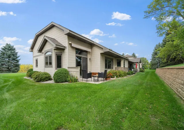 Photo 3 of Single family home for sale at 2115 6th Avenue E, Alexandria, MN 56308 | MLS# 7143403 | Listing updated on 2026-10-03