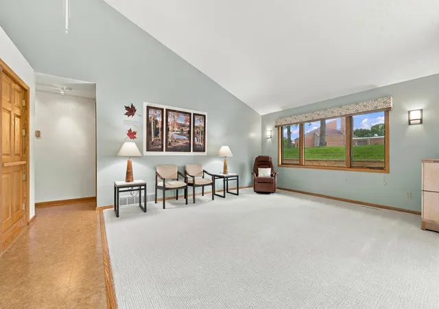 Photo 4 of Single family home for sale at 2115 6th Avenue E, Alexandria, MN 56308 | MLS# 7143403 | Listing updated on 2026-10-03