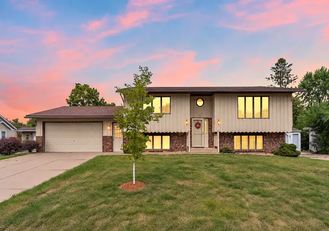 Single family home for sale at 361 Eldridge Ave E, Saint Paul, MN 55117 | MLS# 7143408
