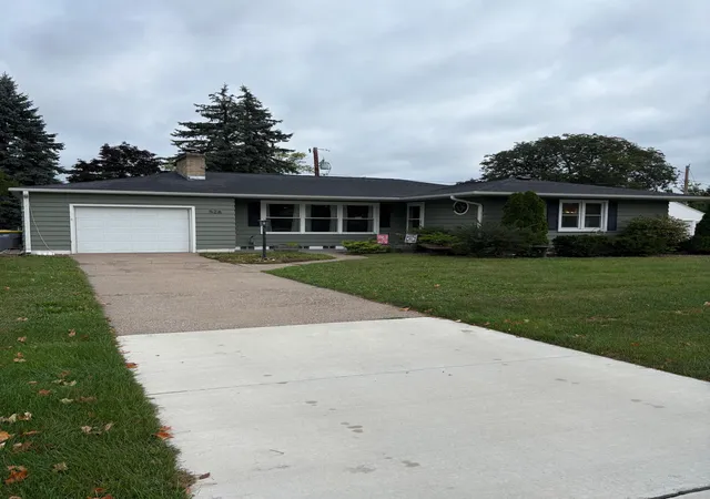 Photo 2 of Single family home for sale at 528 S 6th Street, La Crescent, MN 55947 | MLS# 7143431 | Listing updated on 2026-09-13