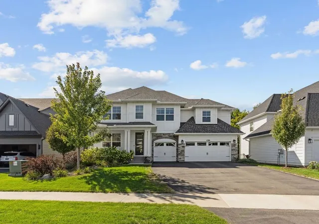 Photo 3 of Mansion for sale at 4386 Arbor Dr, Saint Paul, MN 55129 | MLS# 7143444 | Listing updated on 2026-10-28