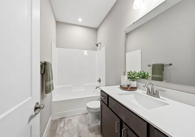 Photo 4 of Single family home for sale at 7802 Bridgewater Ct, Rockford, MN 55373 | MLS# 7143455 | Listing updated on 2026-09-13