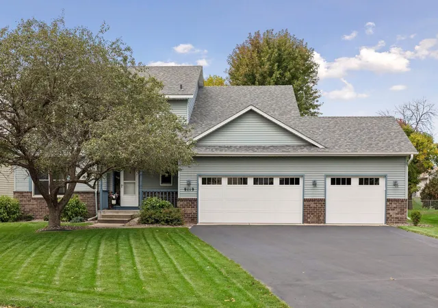 Photo 2 of Single family home for sale at 9119 Nantwick Ridge, Minneapolis, MN 55443 | MLS# 7143458 | Listing updated on 2026-10-02