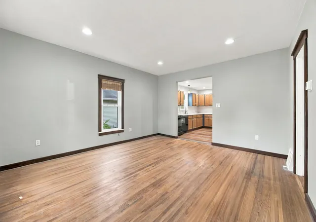 Photo 4 of Single family home for sale at 1017 3rd Avenue N, Moorhead, MN 56560 | MLS# 7143467 | Listing updated on 2026-10-24