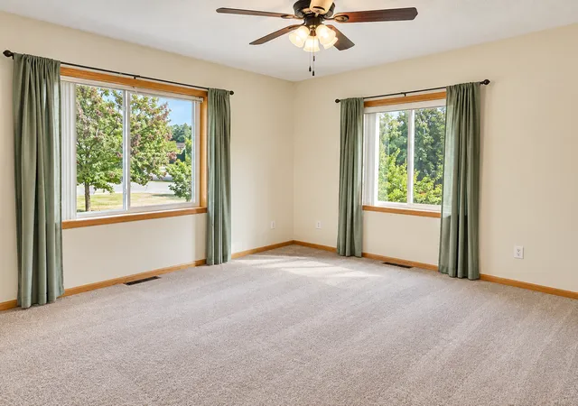 Photo 2 of Single family home for sale at 802 Cora St, Brainerd, MN 56401 | MLS# 7143477 | Listing updated on 2026-09-23