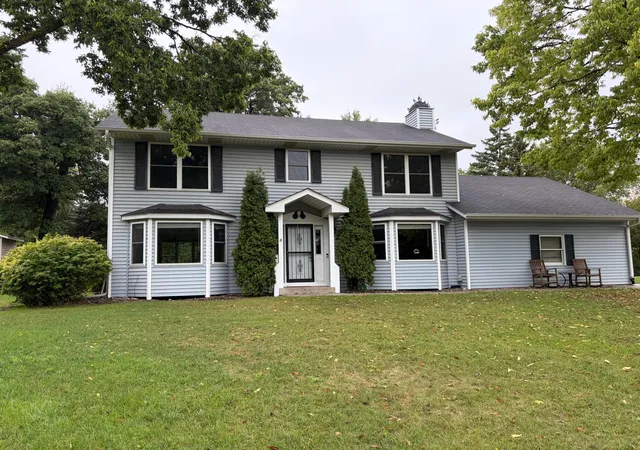 Photo 1 of Single family home for sale at 7831 Danner Ct, Inver Grove Heights, MN 55076 | MLS# 7143485 | Listing updated on 2026-10-07
