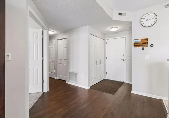 Photo 3 of Condo for sale at 680 N 2nd Street #401, Minneapolis, MN 55401 | MLS# 7143490 | Listing updated on 2026-09-18