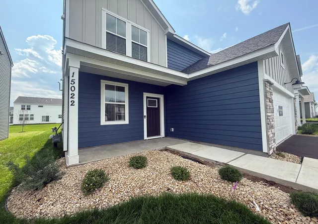 Photo 3 of Single family home for sale at 15022 Askeaton Pl, Rosemount, MN 55068 | MLS# 7143494 | Listing updated on 2026-09-21