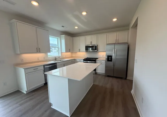 Photo 4 of Single family home for sale at 15022 Askeaton Pl, Rosemount, MN 55068 | MLS# 7143494 | Listing updated on 2026-09-21