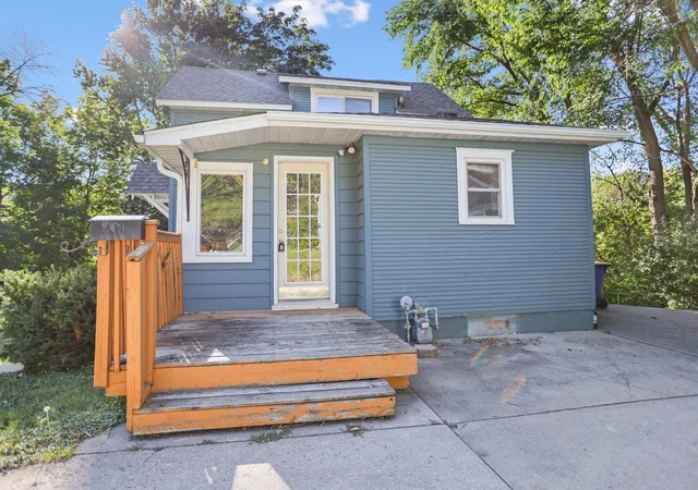 Photo 4 of Single family home for sale at 416 3rd Street NE, Faribault, MN 55021 | MLS# 7143542 | Listing updated on 2026-09-13