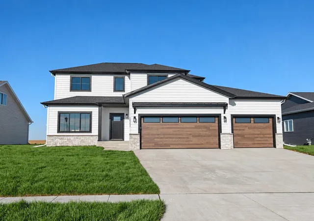 Photo 1 of Single family home for sale at 10227 Concord Dr S, Horace, ND 58047 | MLS# 7143550 | Listing updated on 2026-10-01