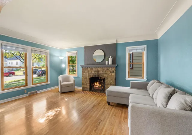 Photo 2 of Single family home for sale at 1161 Van Buren Ave, Saint Paul, MN 55104 | MLS# 7143555 | Listing updated on 2026-09-18