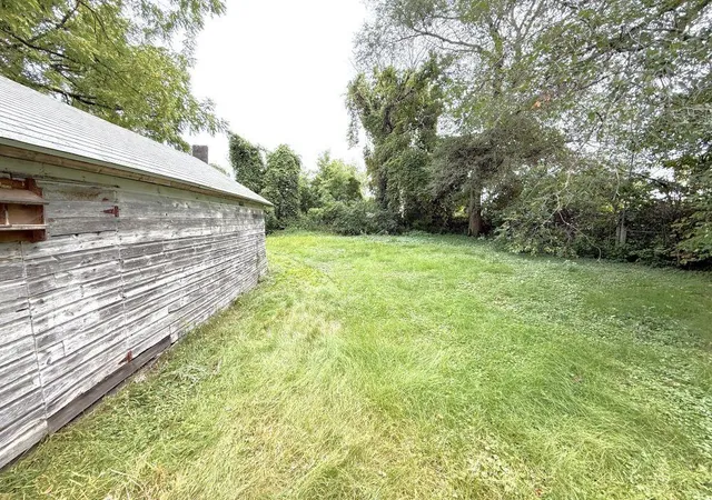 Photo 3 of Single family home for sale at 209 E Oak Ave, Frazee, MN 56544 | MLS# 7143578 | Listing updated on 2026-09-14