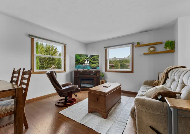 Photo 3 of Single family home for sale at 615 7th Avenue Ne, Stewartville, MN 55976 | MLS# 7143599 | Listing updated on 2026-10-07
