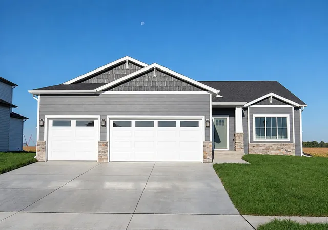Single family home for sale at 10219 Concord Dr S, Horace, ND 58047 | MLS# 7143600
