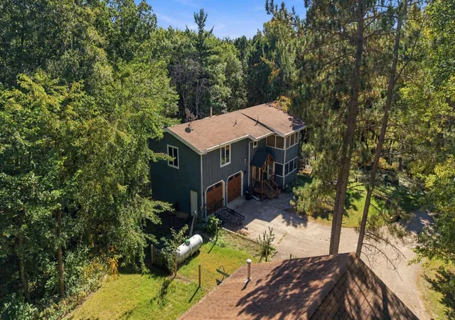 Photo 2 of Single family home for sale at 38414 County Rd 150, Frazee, MN 56544 | MLS# 7143602 | Listing updated on 2026-10-05