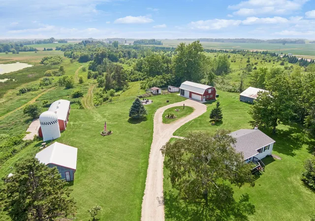 Photo 1 of Single family home for sale at 18061 Langford Blvd, Jordan, MN 55352 | MLS# 7143612 | Listing updated on 2026-09-25