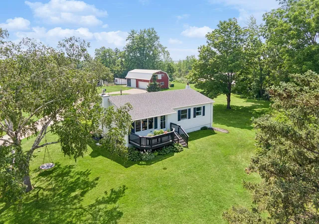 Photo 3 of Single family home for sale at 18061 Langford Blvd, Jordan, MN 55352 | MLS# 7143612 | Listing updated on 2026-09-25