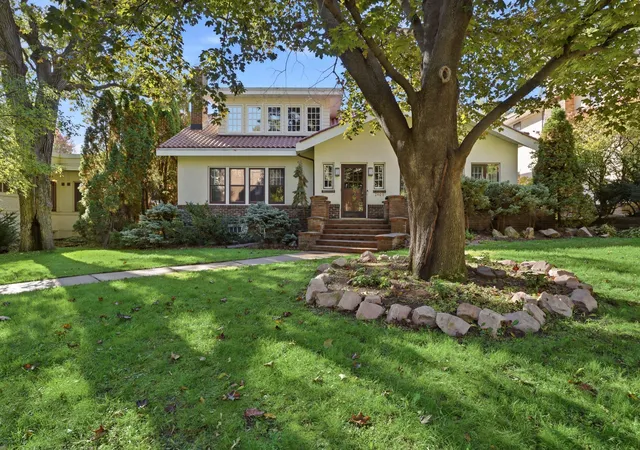 Photo 3 of Mansion for sale at 2409 W 22nd Street, Minneapolis, MN 55405 | MLS# 7143616 | Listing updated on 2026-10-19