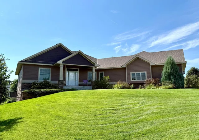 Photo 3 of Single family home for sale at 1614 Quie Ln, Northfield, MN 55057 | MLS# 7143617 | Listing updated on 2026-09-20