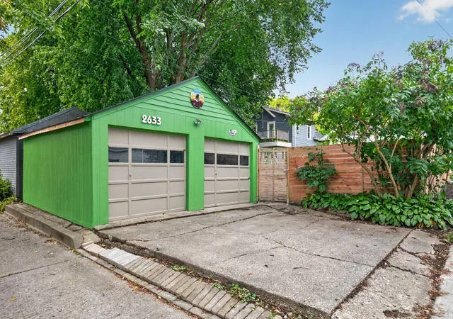 Photo 30 of Sale Pending at 2633 35th Avenue S, Minneapolis, MN 55406 | MLS# 7143619 | Listing updated on 2026-10-08