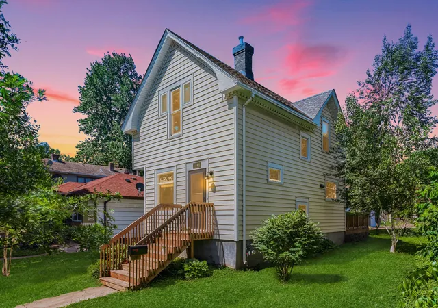 Photo 2 of Single family home for sale at 1101 23rd Avenue Se, Minneapolis, MN 55414 | MLS# 7143630 | Listing updated on 2026-09-17