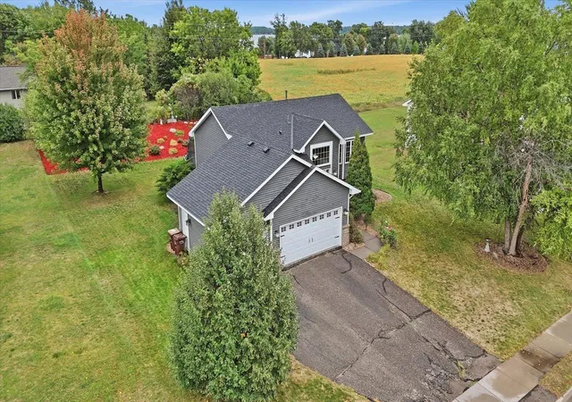 Photo 2 of Single family home for sale at 605 Vendell St, Buffalo, MN 55313 | MLS# 7143642 | Listing updated on 2026-10-08