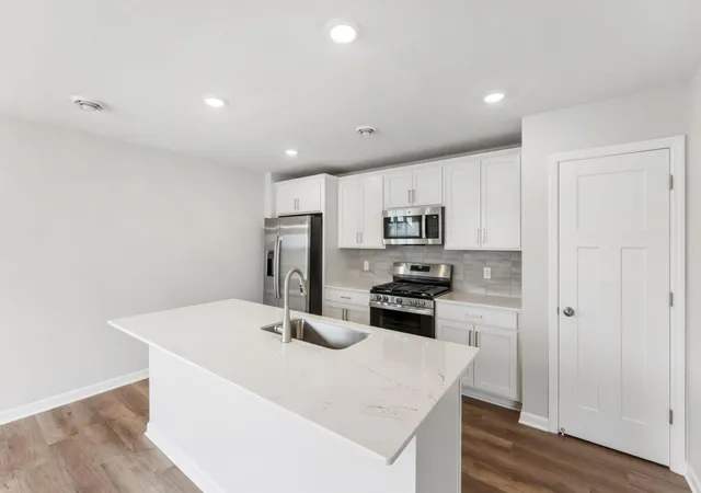 Photo 2 of Single family home for sale at 1055 Adamstown Dr, Rosemount, MN 55068 | MLS# 7143654 | Listing updated on 2026-10-05