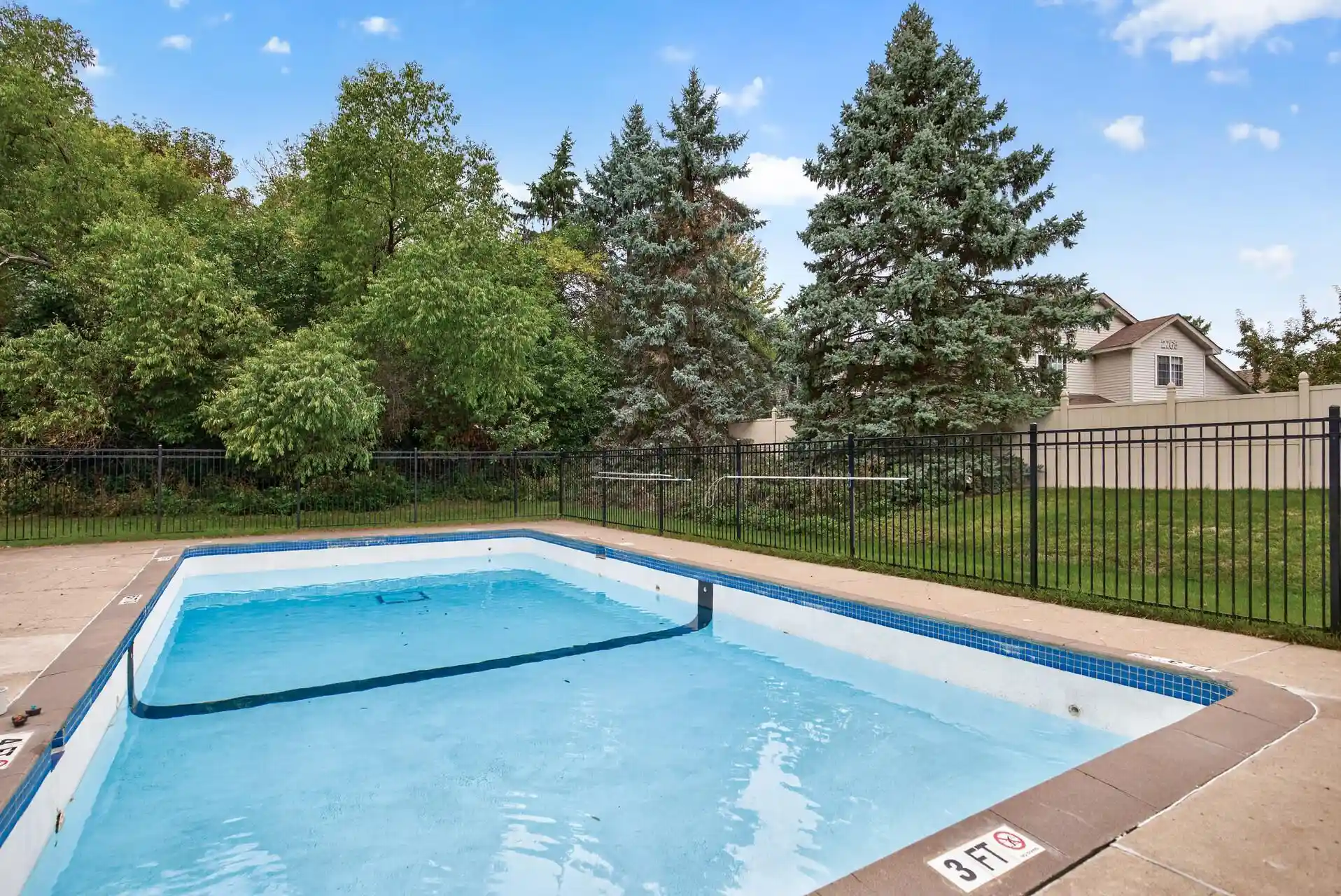 Listing Photo 29 - Condo for sale in 15710 26th Ave N located at 15710 26th Ave N, Plymouth, MN 55447 - Unit 15710 26th Avenue N