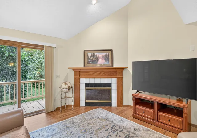 Listing Photo 4 - Condo for sale in building located at 15710 26th Ave N, Plymouth, MN 55447 - Unit #D