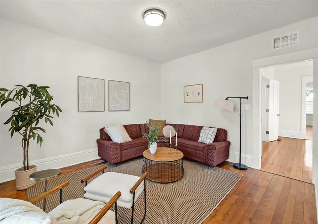 Photo 3 of Single family home for sale at 1084 Galtier St, Saint Paul, MN 55117 | MLS# 7143671 | Listing updated on 2026-09-17
