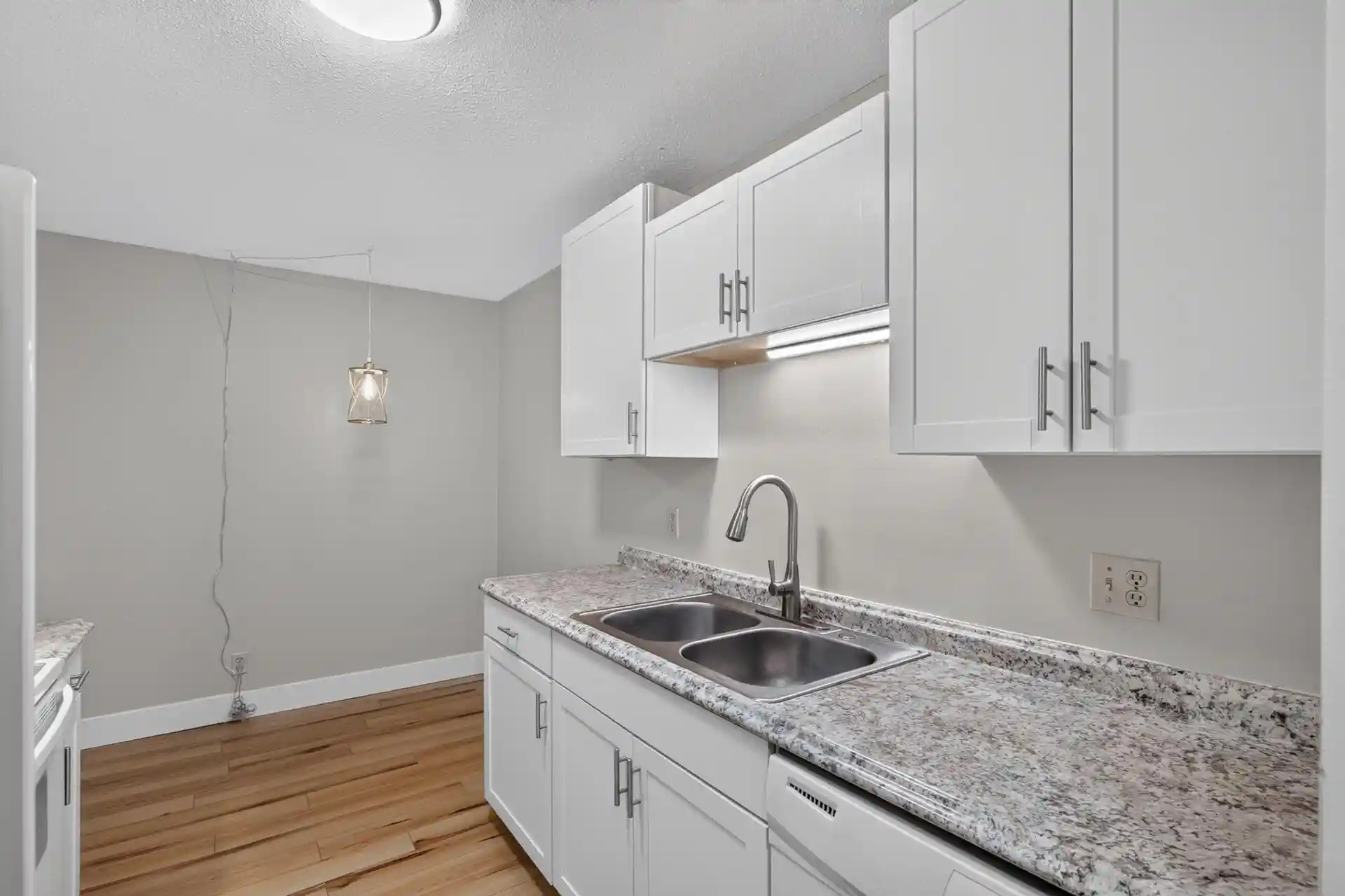 Listing Photo 2 - Condo for sale in 135 Viking Dr E located at 135 Viking Dr E, Little Canada, MN 55117 - Unit #308