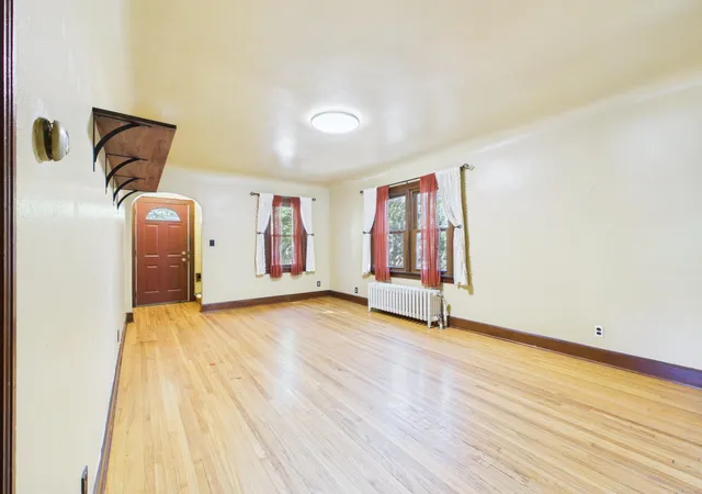 Photo 4 of Single family home for sale at 1027 9th Avenue N, Saint Cloud, MN 56303 | MLS# 7143692 | Listing updated on 2026-09-17