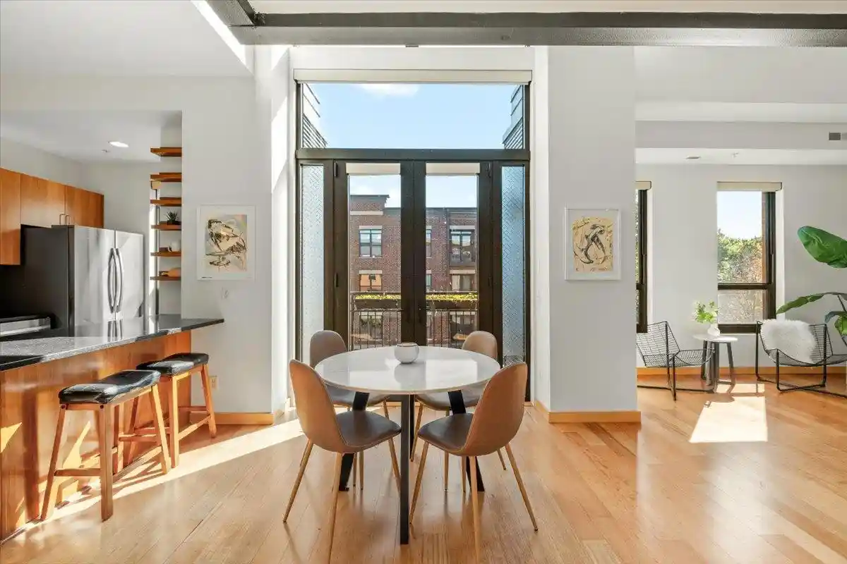 Listing Photo 2 - Condo for sale in 9 W Franklin Ave located at 9 W Franklin Ave, Minneapolis, MN 55404 - Unit #314