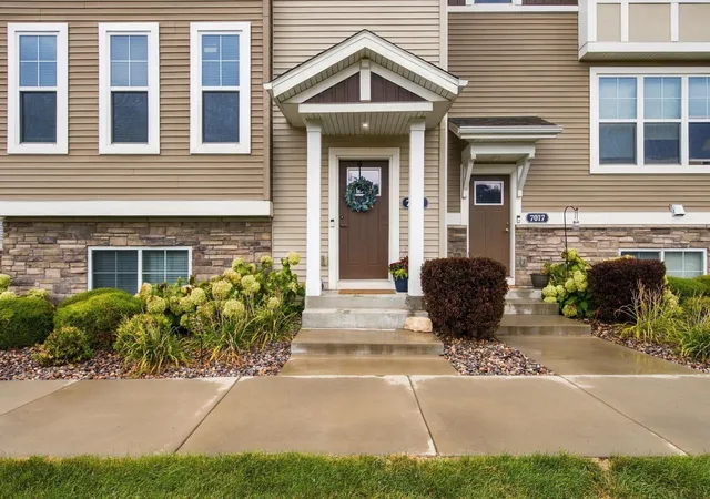 Photo 3 of Single family home for sale at 7021 Huckleberry Dr, Excelsior, MN 55331 | MLS# 7143714 | Listing updated on 2026-09-16