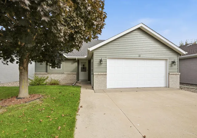 Photo 1 of Single family home for sale at 27 Pine Tree Ct, Sartell, MN 56377 | MLS# 7143722 | Listing updated on 2026-10-06