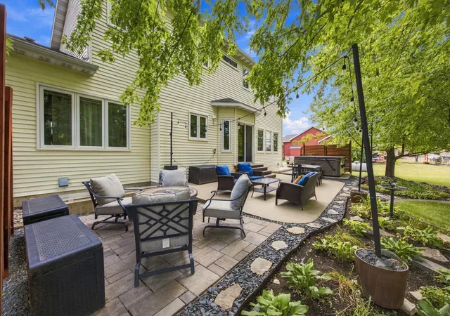 Photo 3 of Single family home for sale at 316 Interstate Blvd, Harwood, ND 58042 | MLS# 7143728 | Listing updated on 2026-09-26