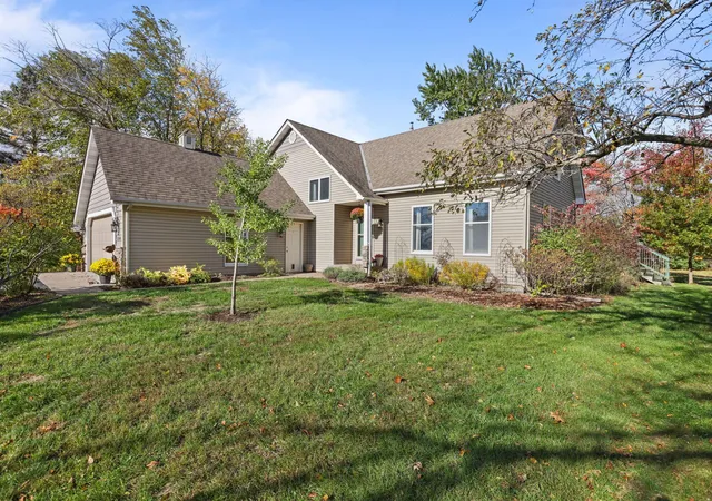 Photo 4 of Single family home for sale at 15640 Inca Cir NW, Andover, MN 55304 | MLS# 7143735 | Listing updated on 2026-10-23