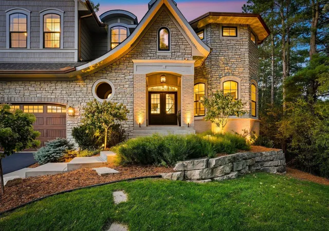 Photo 1 of Sale Pending at 3784 Wescott Cir, Saint Paul, MN 55123 | MLS# 7143738 | Listing updated on 2026-10-30
