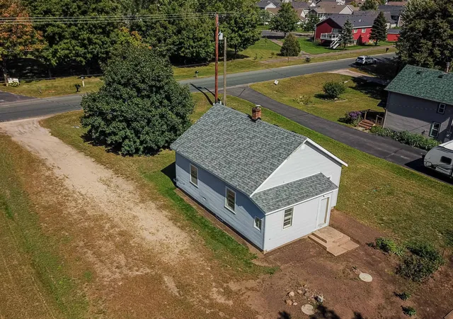 Photo 2 of Single family home for sale at 3436 225th Street W, Farmington, MN 55024 | MLS# 7143745 | Listing updated on 2026-10-11