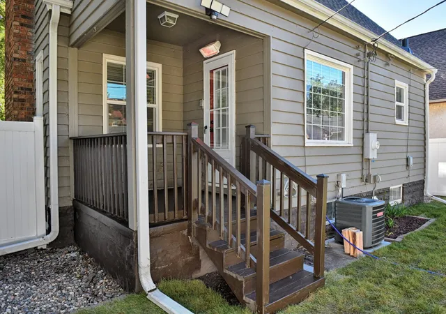 Photo 3 of Single family home for sale at 755 Cottage Ave E, Saint Paul, MN 55106 | MLS# 7143747 | Listing updated on 2026-10-09