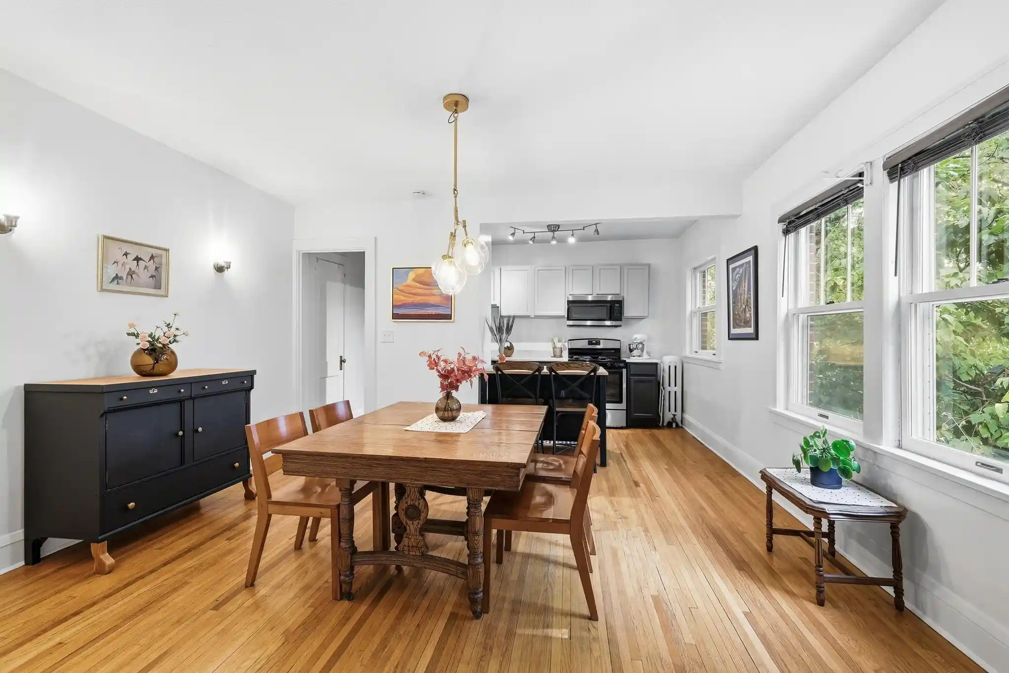 Listing Photo 1 - Condo for sale in 3609 Aldrich Ave S located at 3609 Aldrich Ave S, Minneapolis, MN 55409 - Unit 3609 Aldrich Ave S