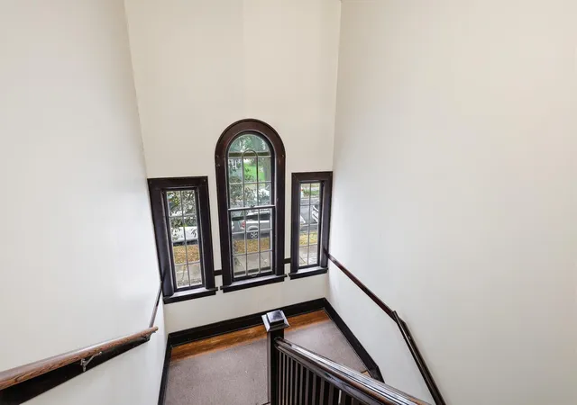 Listing Photo 4 - Condo for sale in building located at 3609 Aldrich Ave S, Minneapolis, MN 55409 - Unit #4