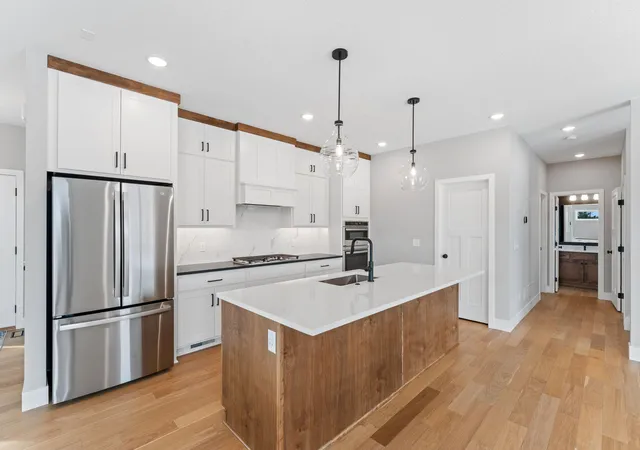 Photo 3 of Single family home for sale at 635 Parkside Ct, Saint Paul, MN 55123 | MLS# 7143776 | Listing updated on 2026-10-16