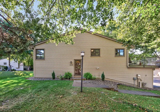 Single family home for sale at 1442 Arden View Dr, Saint Paul, MN 55112 | MLS# 7143797