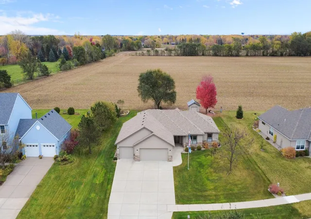 Photo 2 of Single family home for sale at 1522 Aspen Ln, Saint Cloud, MN 56303 | MLS# 7143798 | Listing updated on 2026-10-29