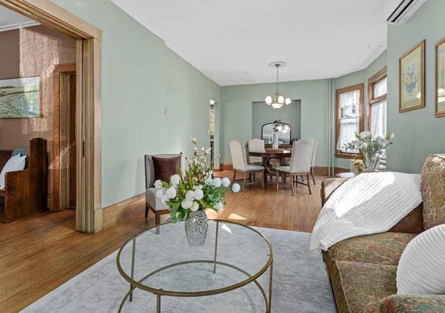 Photo 3 of Single family home for sale at 1603 Laurel Ave, Saint Paul, MN 55104 | MLS# 7143802 | Listing updated on 2026-10-08