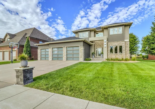 Photo 3 of Single family home for sale at 4345 Beach Ln S, Fargo, ND 58104 | MLS# 7143833 | Listing updated on 2026-10-04